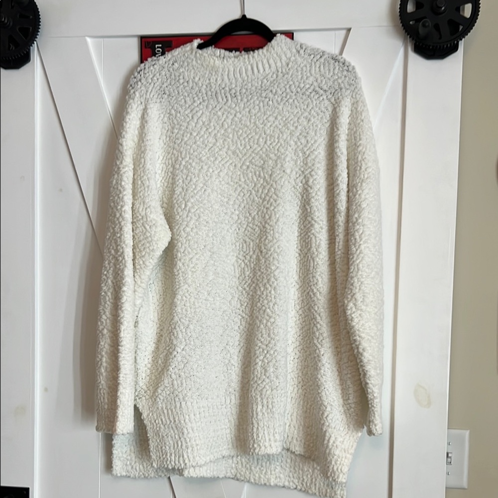 LG White mock cowel Neck Sweater with Plush Texture 2X